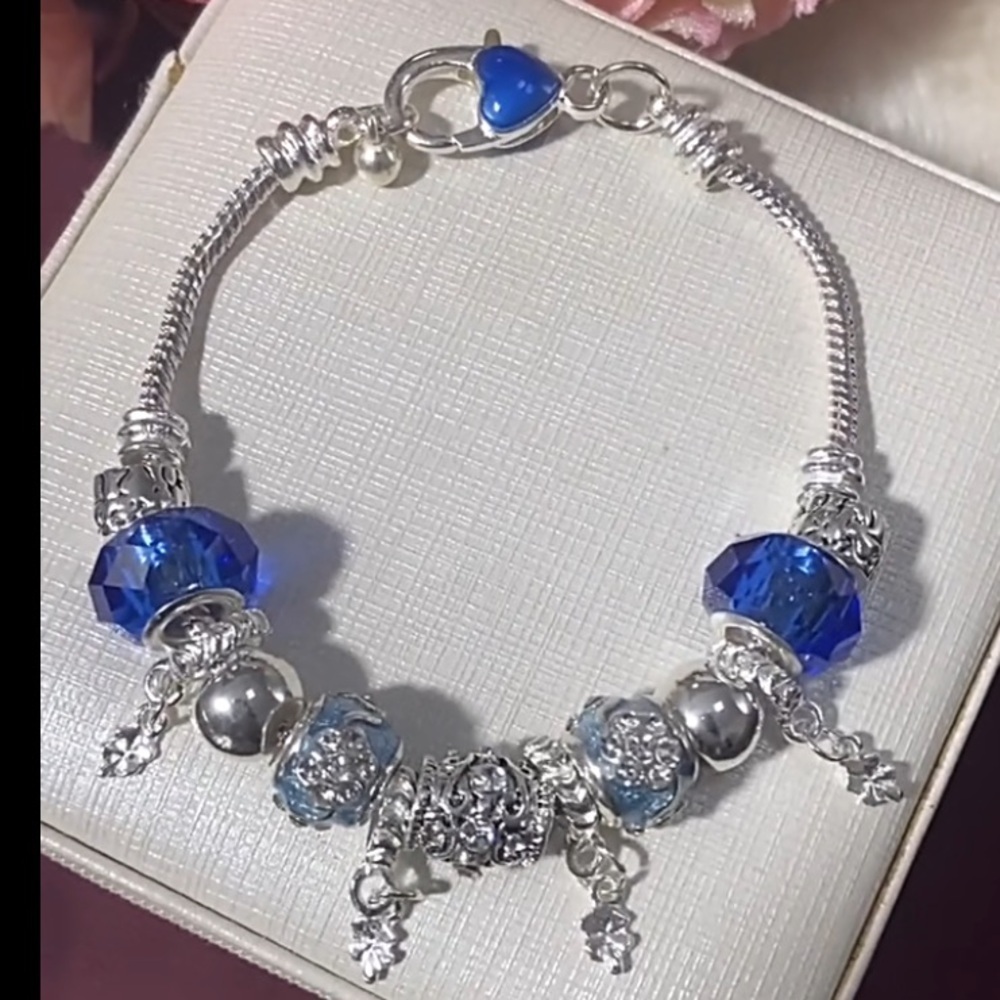 Silver Blue Charm Bracelet 8 Inch